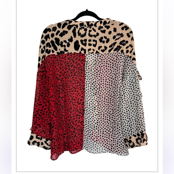 Umgee Women's Animal Mixed Print Ruffled Sleeve Surplice Top Size Large - Picture 4 of 16